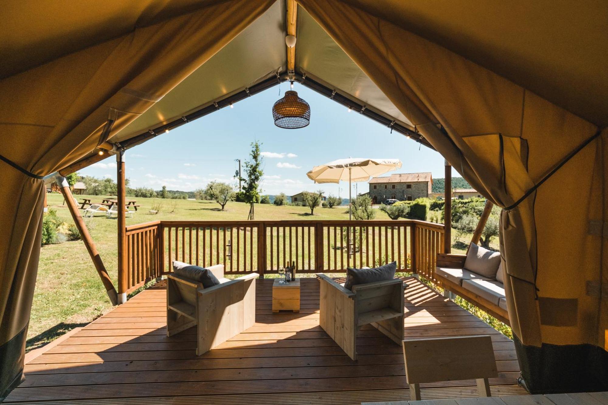 Glamping Le Tegole Hotel Riparbella Ngoại thất bức ảnh