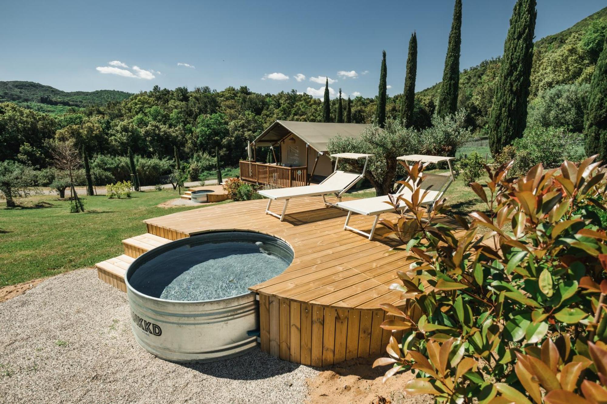 Glamping Le Tegole Hotel Riparbella Ngoại thất bức ảnh